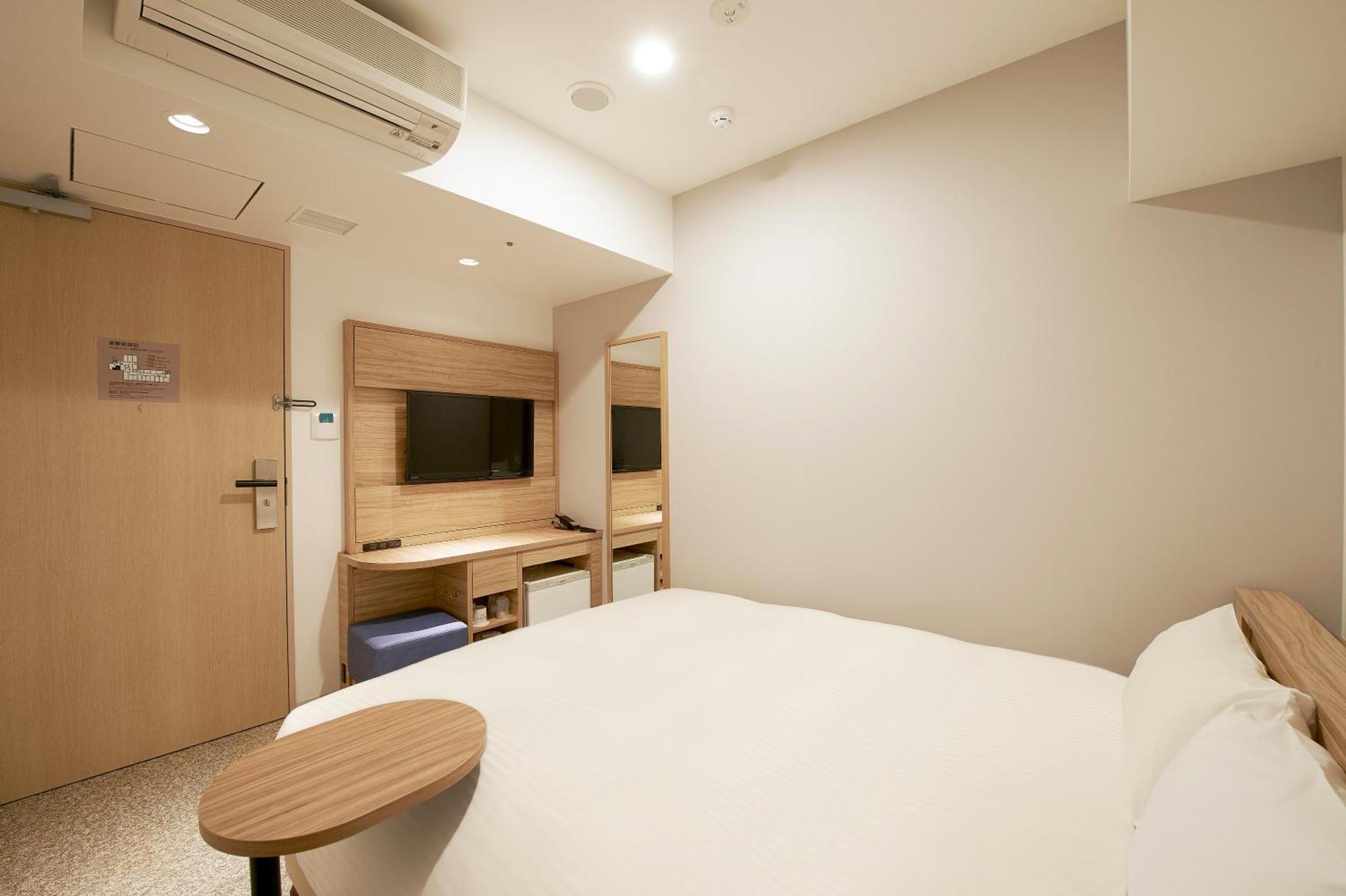 Sotetsu Fresa Inn Tokyo Kinshicho Room photo